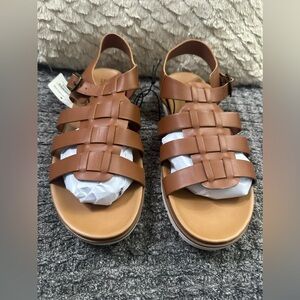a. n.‎ a. Women's Nilo strap Sandals,  Cognac Brown, Sz 11
